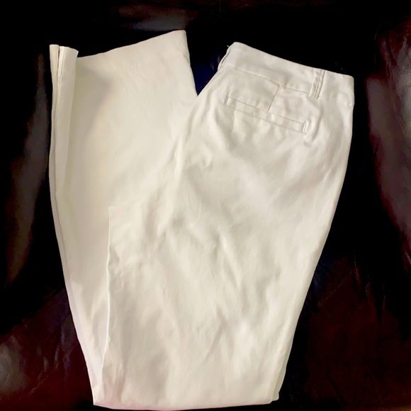 Banana Republic Pants - Banana Republic/ White Ryan Fit, Mid-Rise Dress Pants, Straight Leg, Size 8